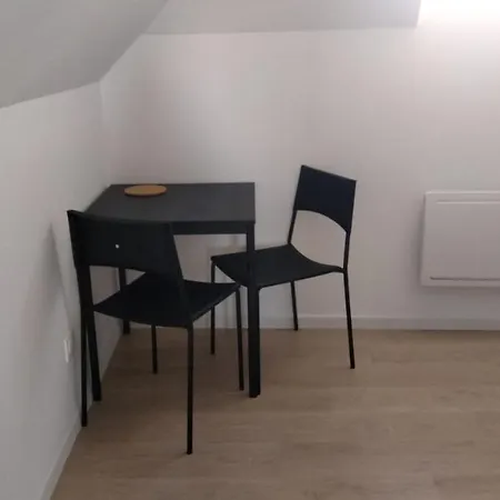 Sofia - Cosy Studio Neuf Hypercentre Διαμέρισμα Σεν-Κεντέν